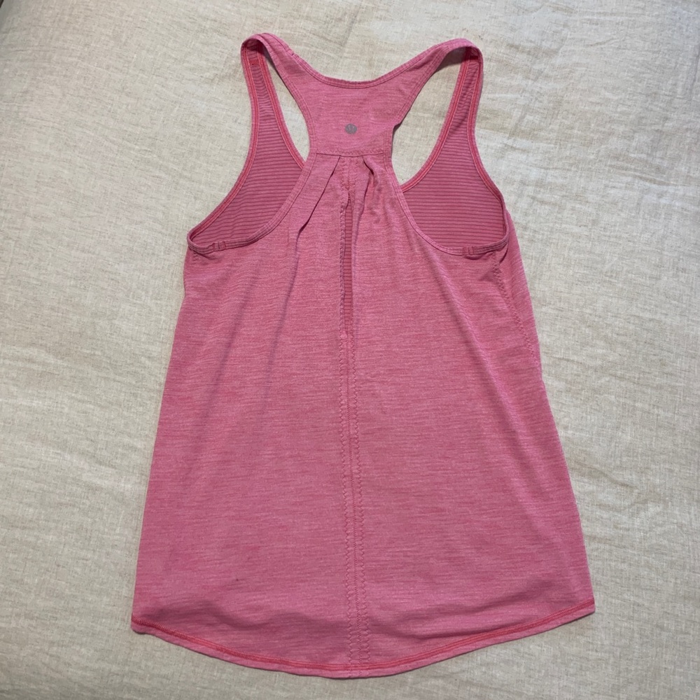 Lululemon tank top size 6 pink
